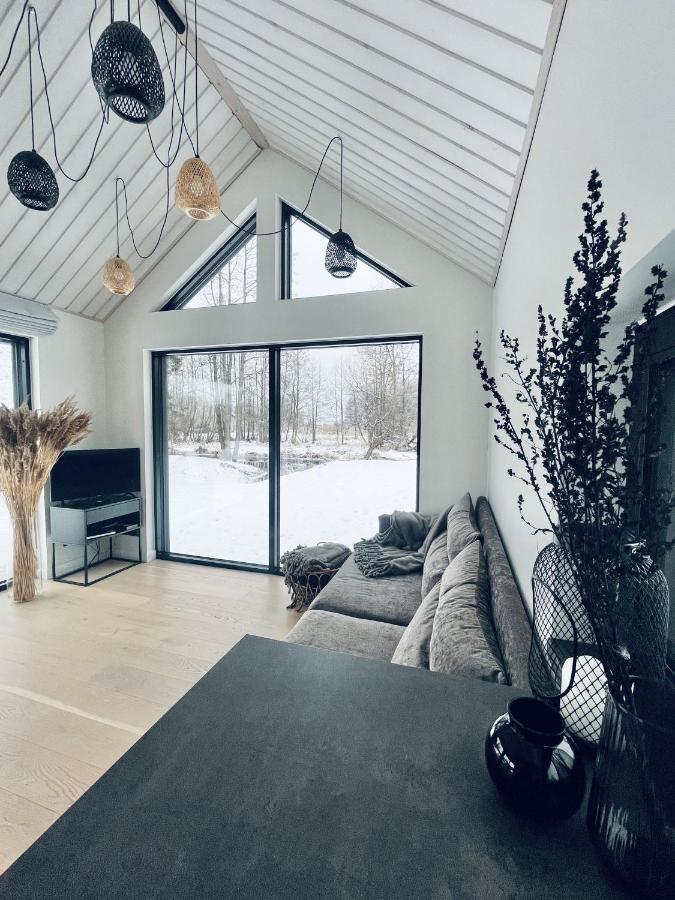Paerli Puhkemaja / Pearl Riverside House Pudisoo Екстериор снимка